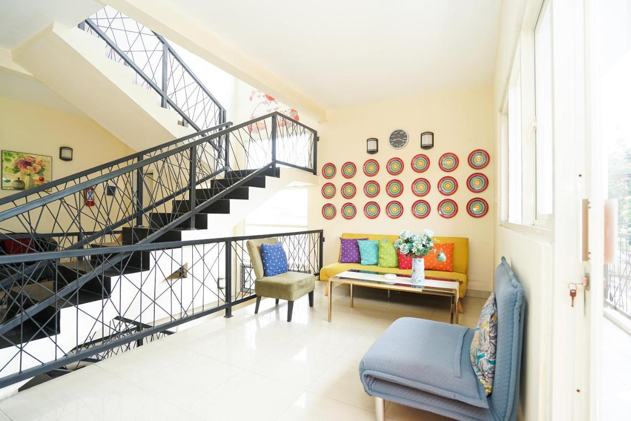 Pratisarawirya Guesthouse By Ecommerceloka Surabaya Dış mekan fotoğraf